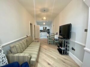To Let – Downleaze, BS9